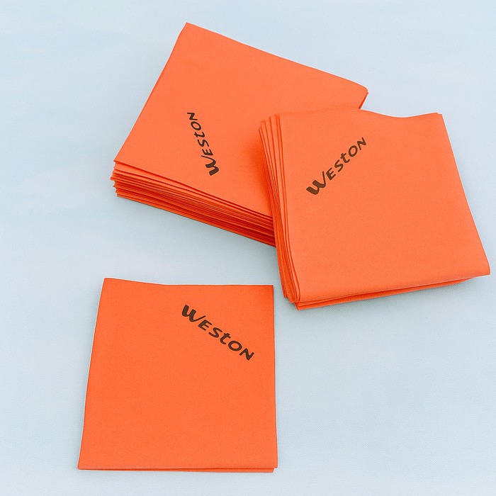 Folded Microfiber Nonwoven Cloth